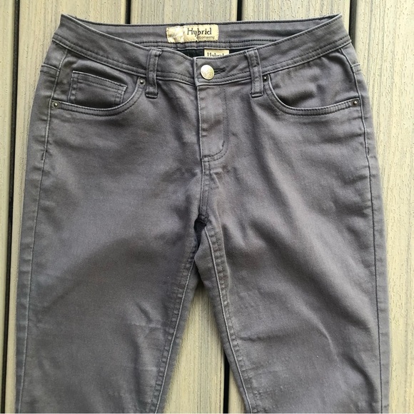 Hybrid & Company Gray 5 Pocket Jeans with Stretch Size 7 - Picture 3 of 9